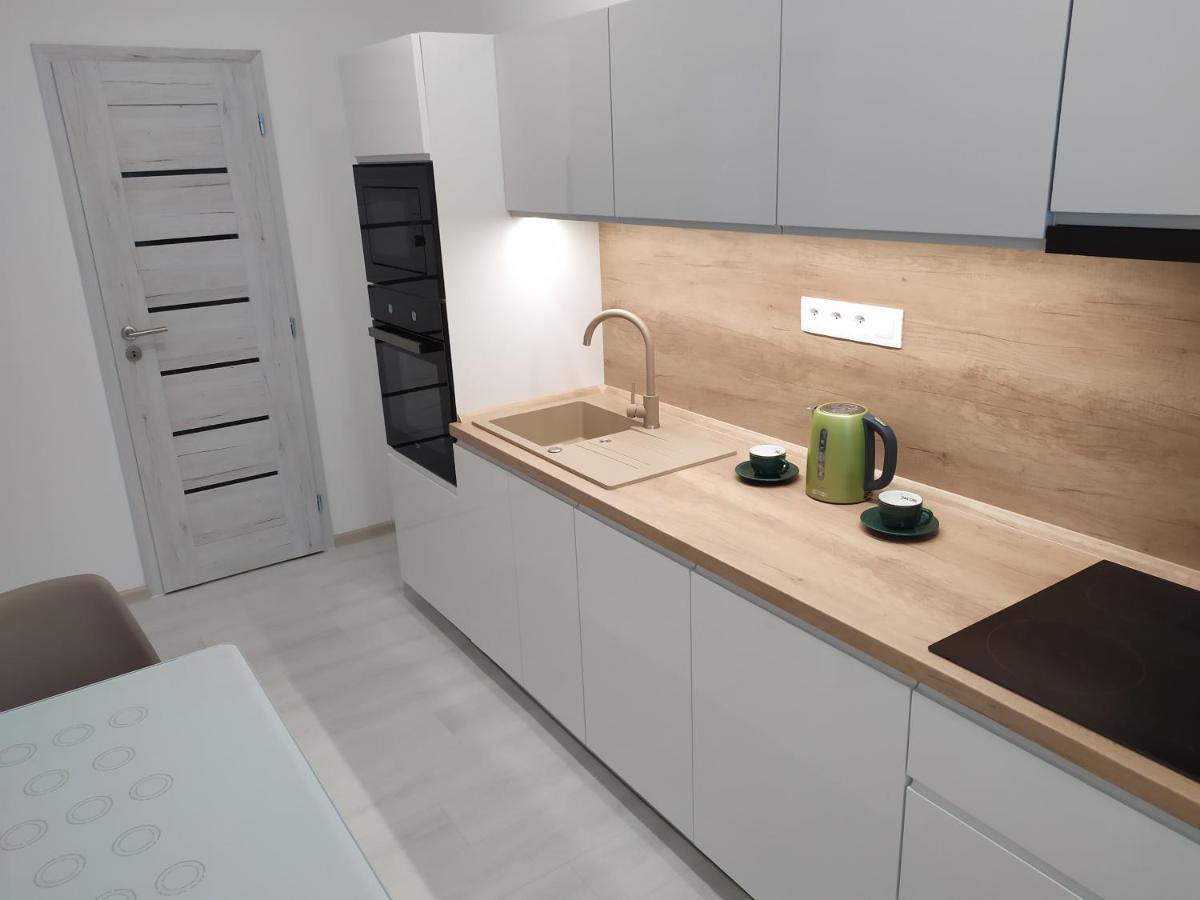 Apartman Till Galanta Exterior foto